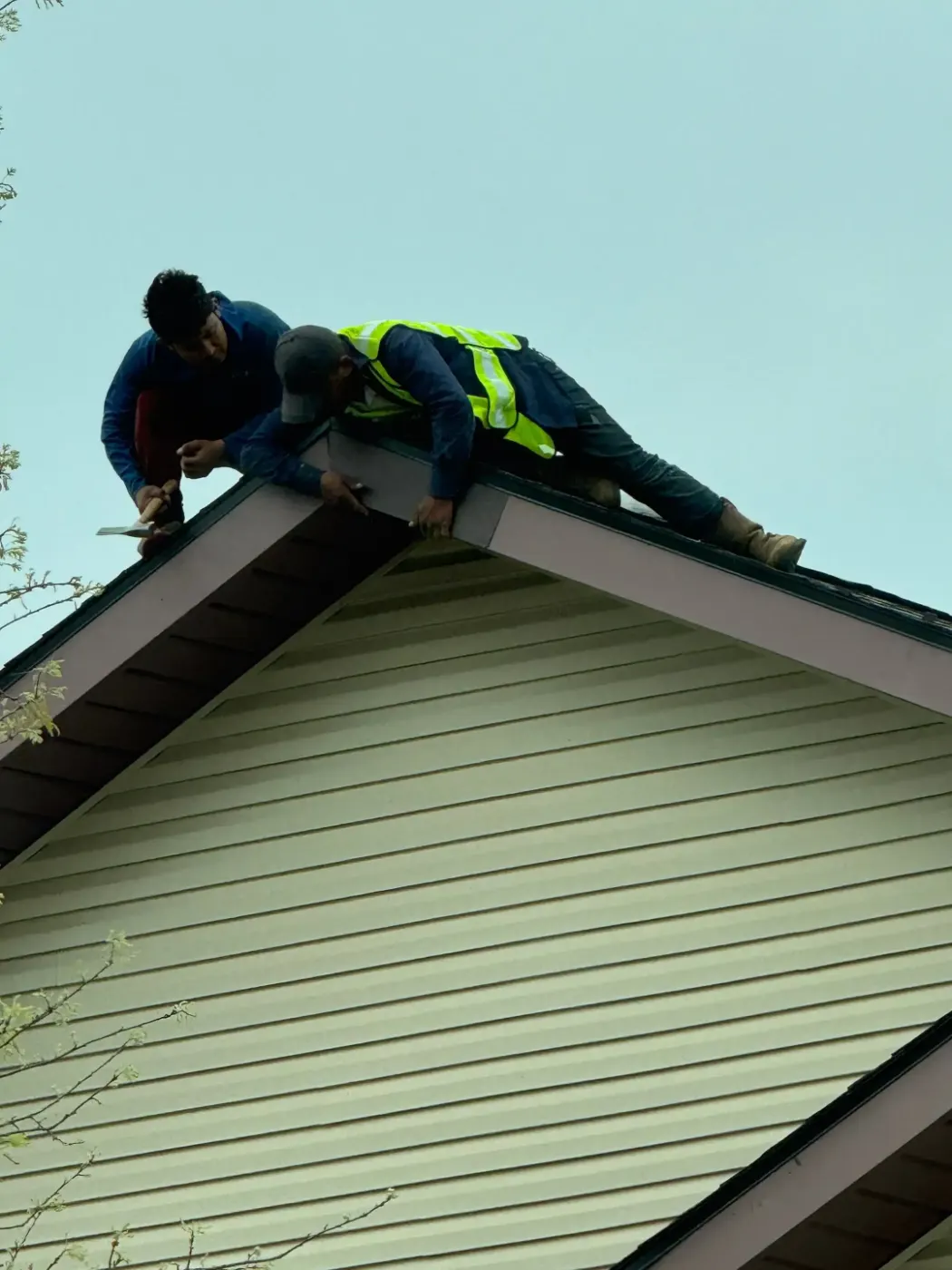 Manufacturer-certified roof installation in Lake Station